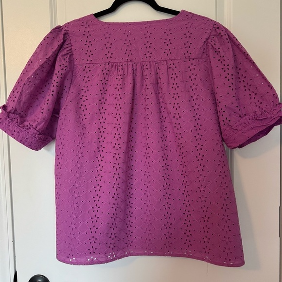 Draper James Heidi Purple Eyelet Puff Sleeve V Neck XL Top - Picture 2 of 6